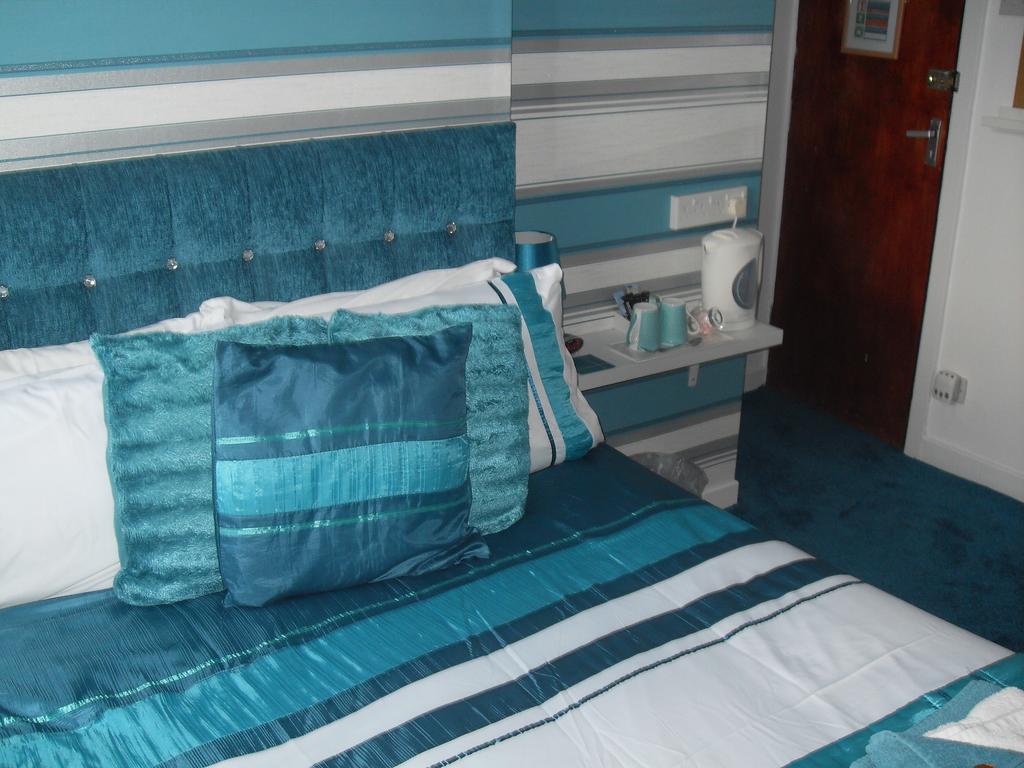 Beeches Hotel Blackpool Oda fotoğraf